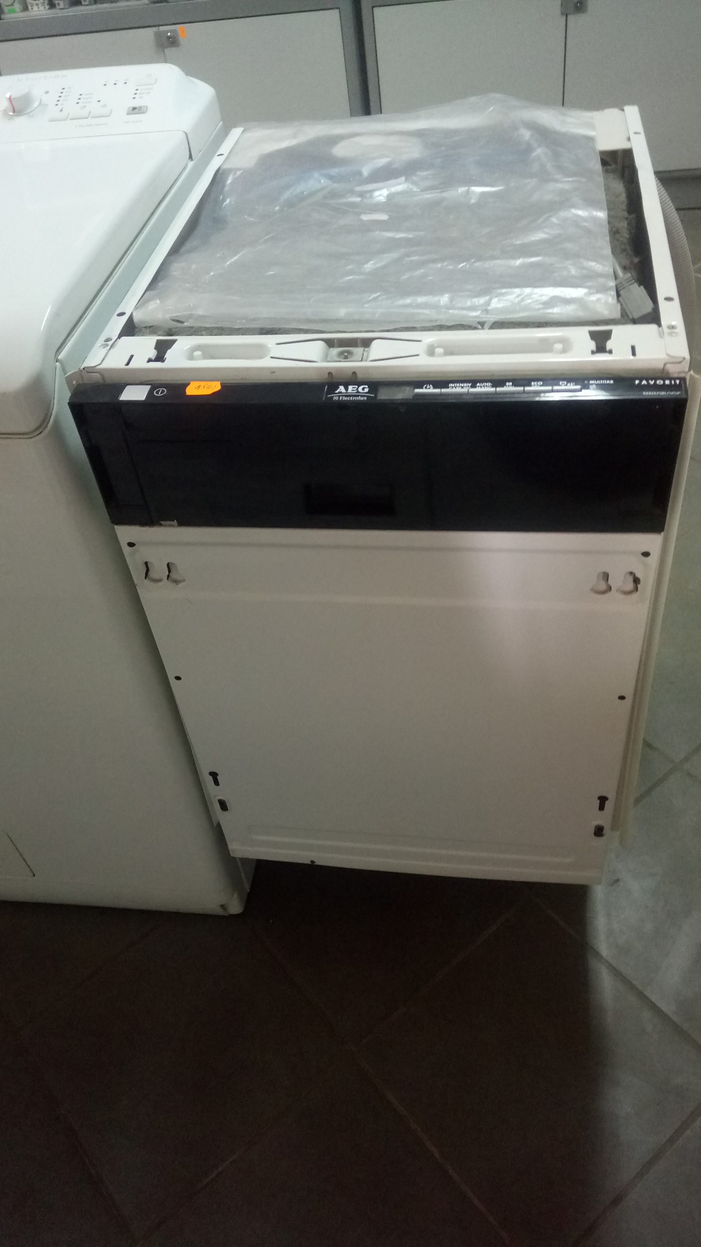 Посудомоечная машина AEG ELECTROLUX TYPE 911D63-2T, ШИРИНА 45см ДЛИНА 55см Стиральные, посудомоечные и сушильные машины