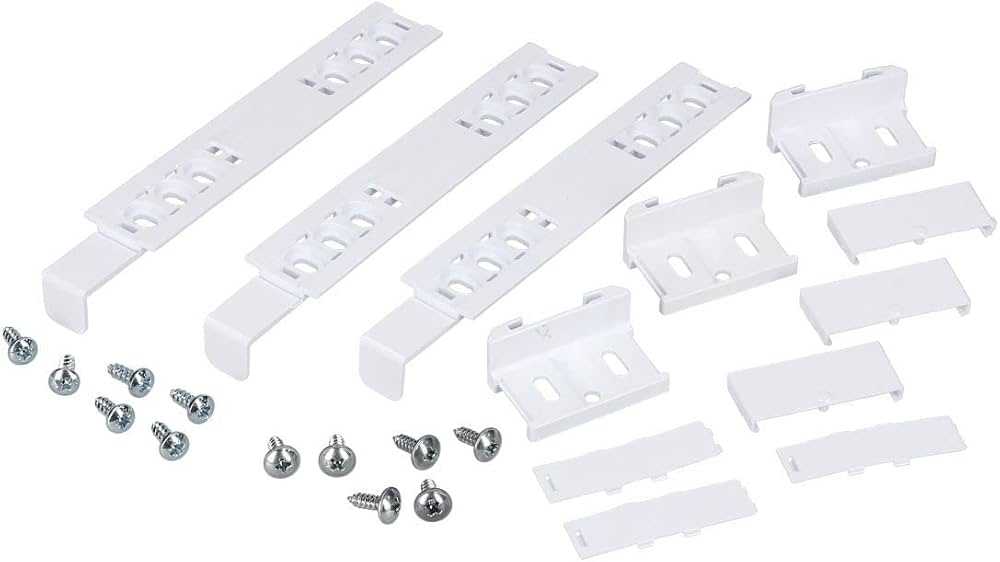 Šaldytuvo fasado BEKO/GRUNDIG/ARCELIK komplektas. MINIKIT DOOR SLIDERS L54315 BI B18 Петли для фасадных монтажных комплектов дверей холодильников