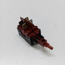 Выключатель стиральной машины Ariston Выключатели и ключи для стиральных машин