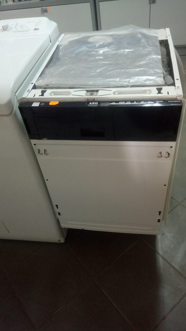 Посудомоечная машина AEG ELECTROLUX TYPE 911D63-2T, ШИРИНА 45см ДЛИНА 55см