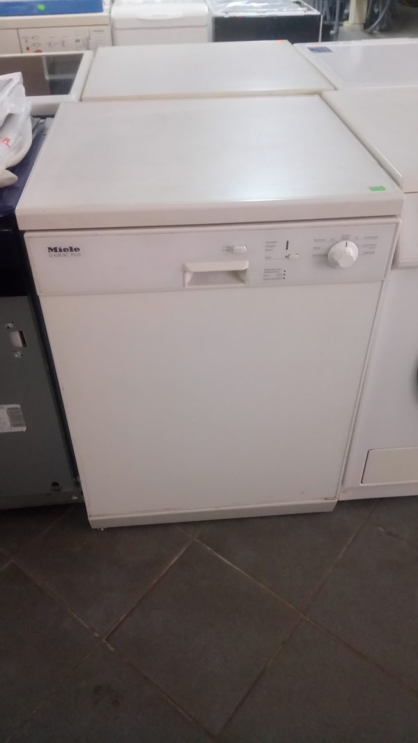 Miele G 638 SC Plus ширина 60 см длина 60