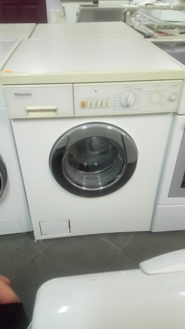 Стиральная машина Miele W723