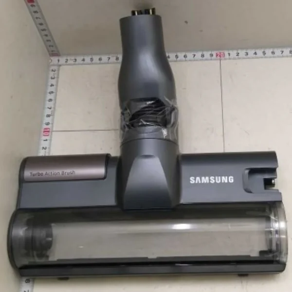 Dulkių siurblio SAMSUNG šepetys ,be ovalinio šepetėlio,volelio viduje nėra,perkasi atskirai,prekės kodas DSS085506.VCA-TAB90 ASSY BODY BRUSH;VS9000RL,DARK CHROMETAL,