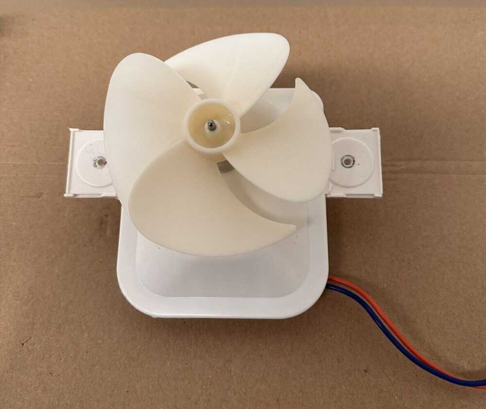 Šaldytuvo BEKO/GRUNDIG/ARCELIK ventiliatorius.FAN ASSY B-576_B-566 Двигатели вентиляторов No Frost для холодильников