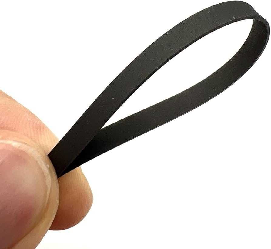 Patefono PIONEER dirželis.162MM*4MM*0,8MM Flat belt Patefono PIONEER dirželis.162MM*4MM*0,8MM Flat belt Детали проигрывателей, копировальных аппаратов и принтеров